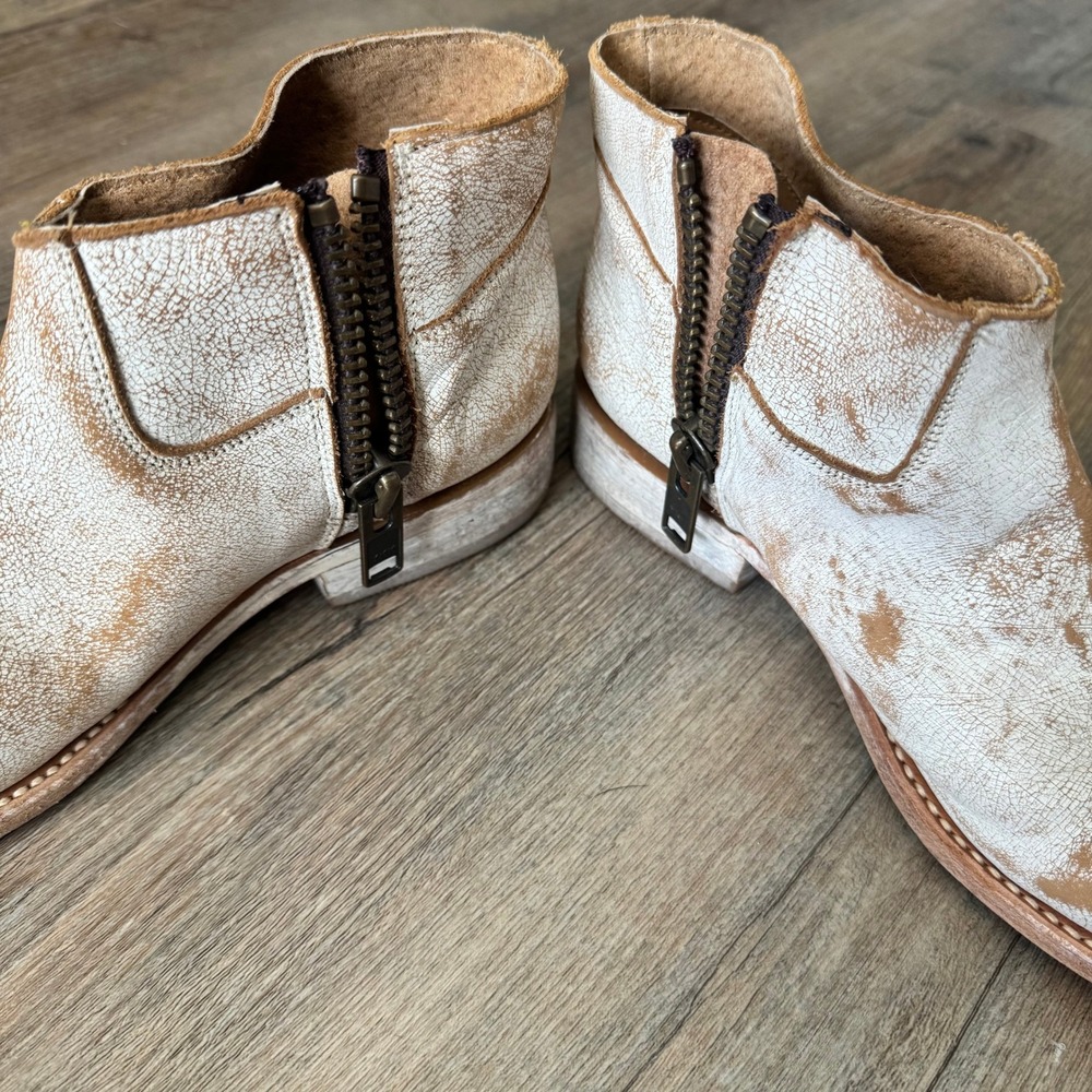Matisse Womens Distressed White Leather 7B Ankle Boots Side Zip Made in Mexico - Picture 5 of 11